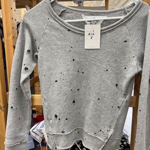 sweatshirt